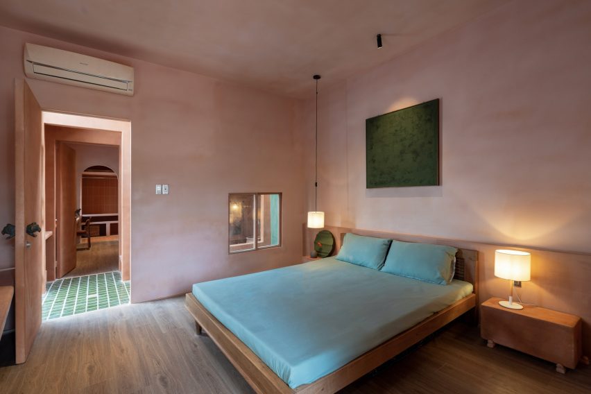 Earthenware House by NAQI & Partners