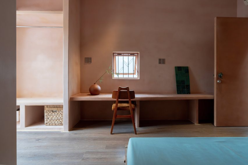 Earthenware House by NAQI & Partners