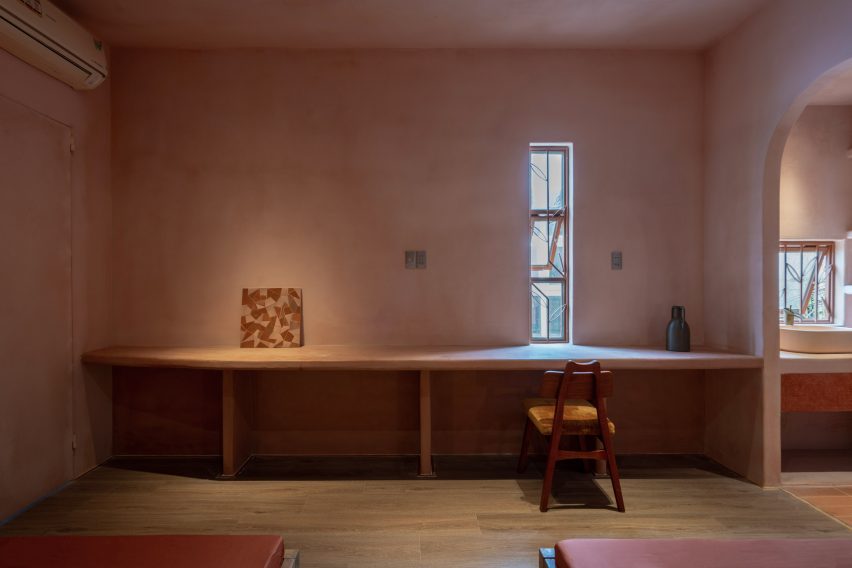 Earthenware House by NAQI & Partners
