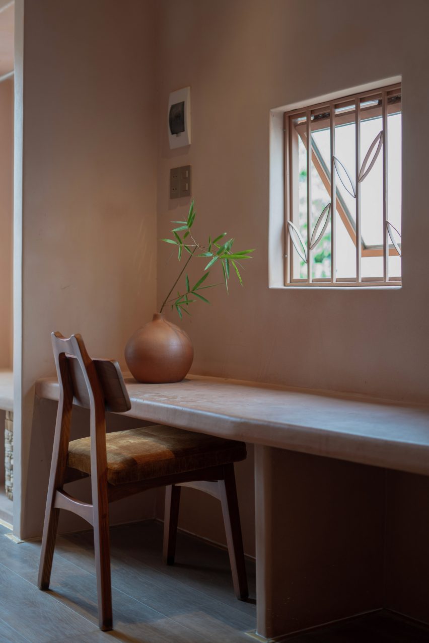 Earthenware House by NAQI & Partners