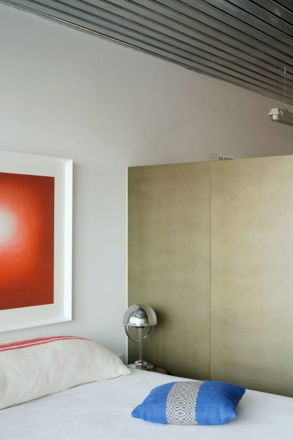 Bedroom in Eduardo Mediero's Madrid apartment