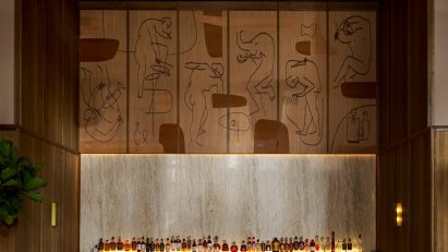 Interior of Epicurus jazz club
