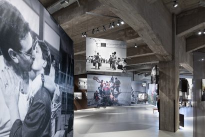 Photography exhibition inside Fenix