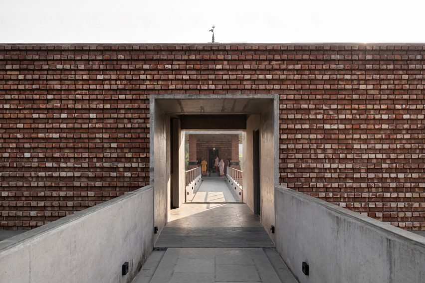 Ganga Leheri Temple by Abin Design Studio