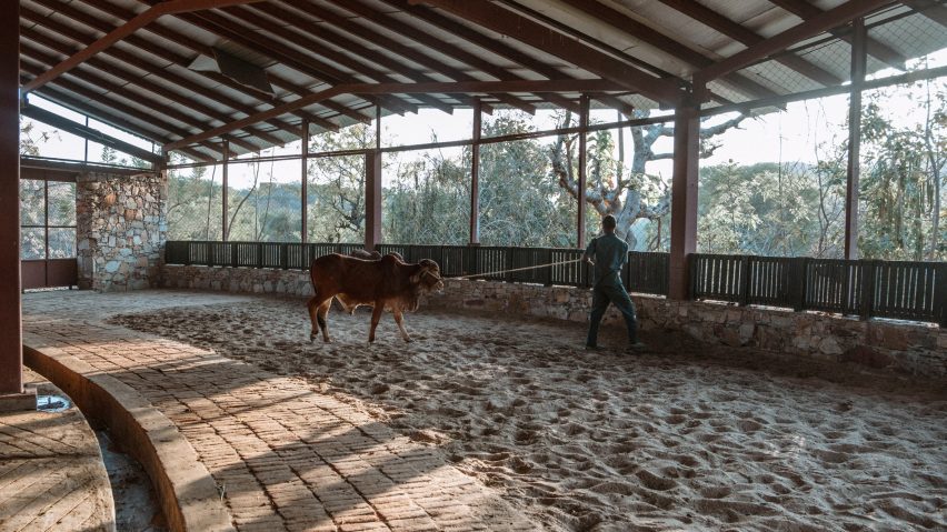 Gaushala dairy facility by Studio Saar