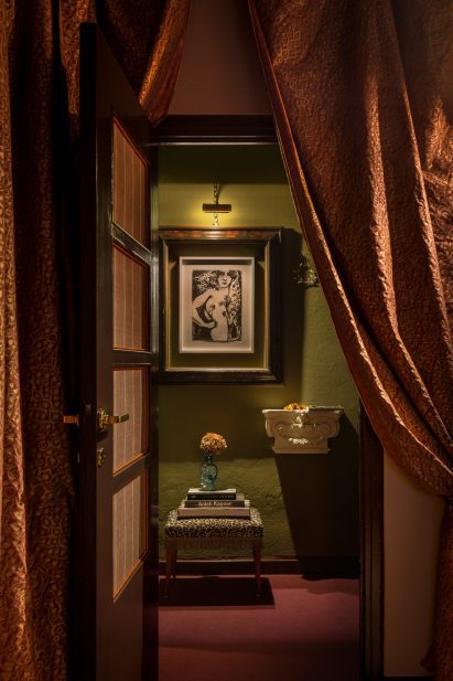 Giuseppe Porcelli-designed apartment