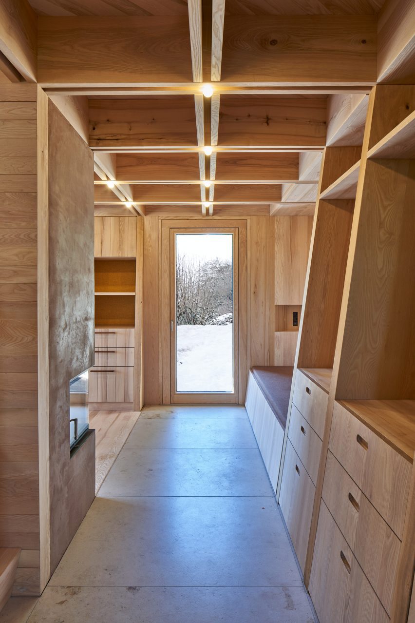 House Anton II by Lux Architect and Cánovas Arquitectura