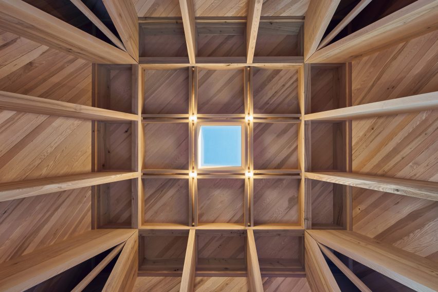 House Anton II by Lux Architect and Cánovas Arquitectura