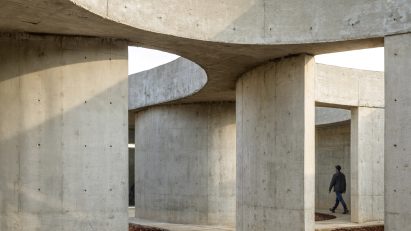 Fernanda Canales creates community centre next to Mexico City prison