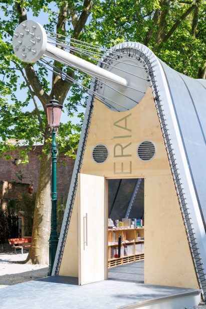 Mobile library by Diller Scofidio + Renfro