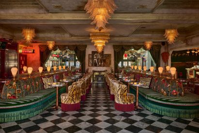 Lafayette Hotel lobby