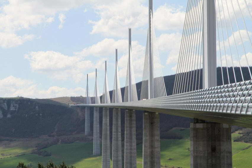 Millau Viaduct by Foster + Partners