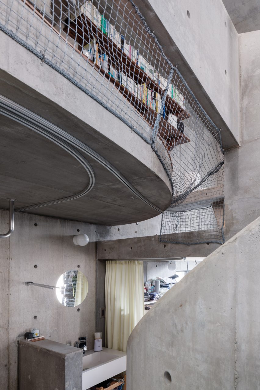 Nakano House by Suzuko Yamada Architects