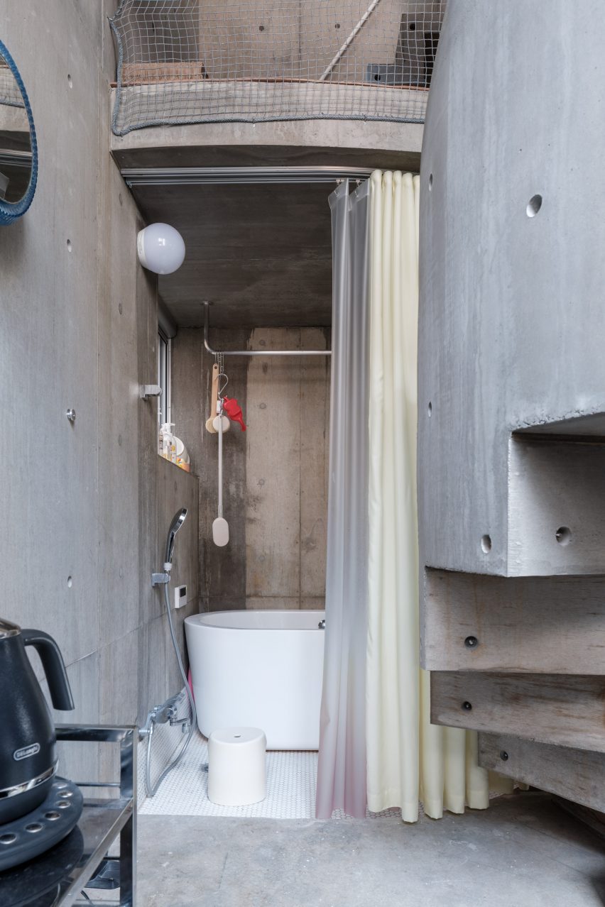 Nakano House by Suzuko Yamada Architects