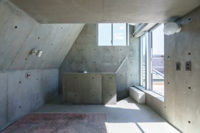 Loft of concrete residence in Japan