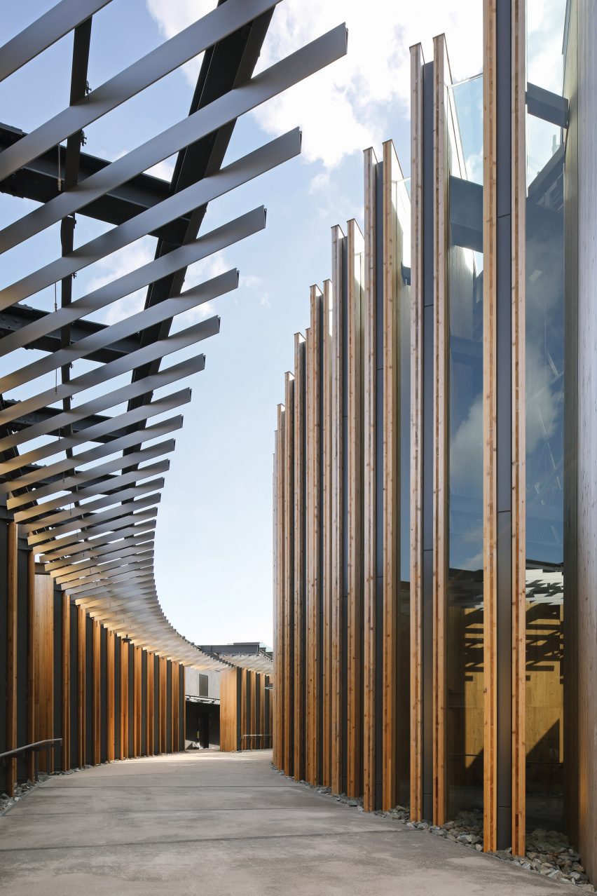 Japan Pavilion by Nikken Sekkei