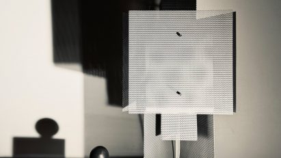 Metal screen lamp