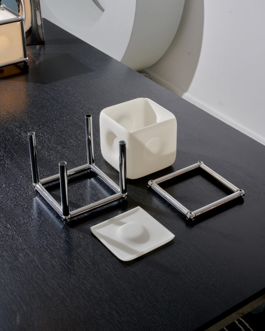 Cube light