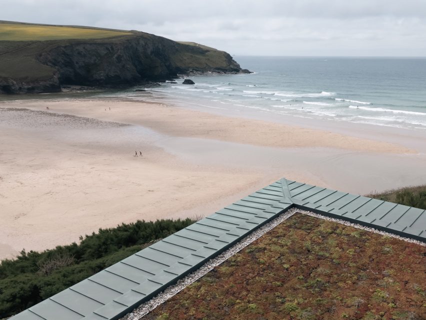 Roof and sea view at Two-Family House by Rundell Associates