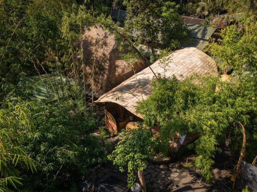 Living Bridge by Jonathan Mizzi at the Green School