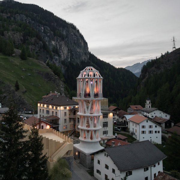 Tor Alva (White Tower) in Mulegns
