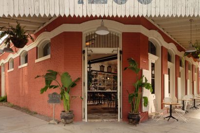 Adaptive reuse restaurant by Michael Hsu