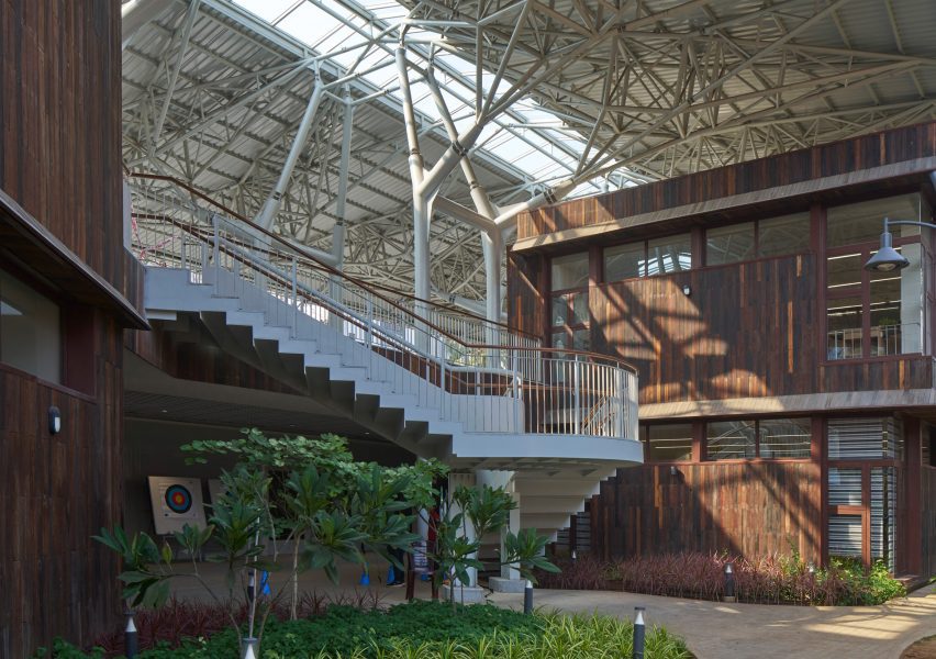 Shiv Nader School by Vastushilpa Sangath