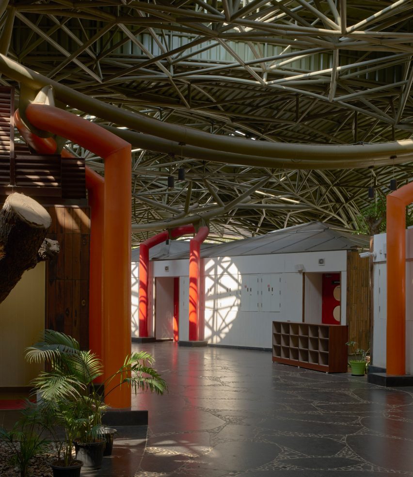 Shiv Nader School by Vastushilpa Sangath