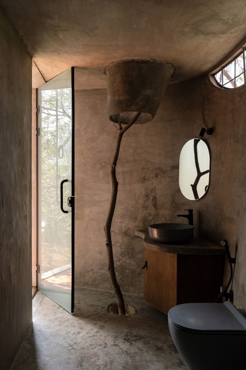 Winterfell house by Prithvi Architects