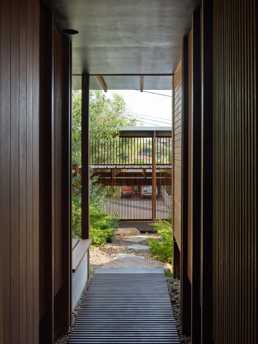 Balmoral Hillside House by Kieron Gait Architects