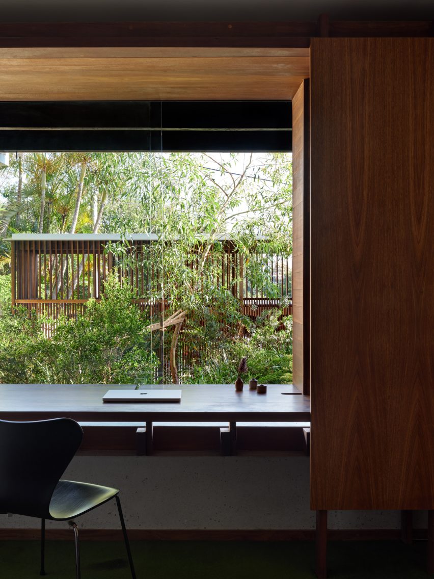 Balmoral Hillside House by Kieron Gait Architects