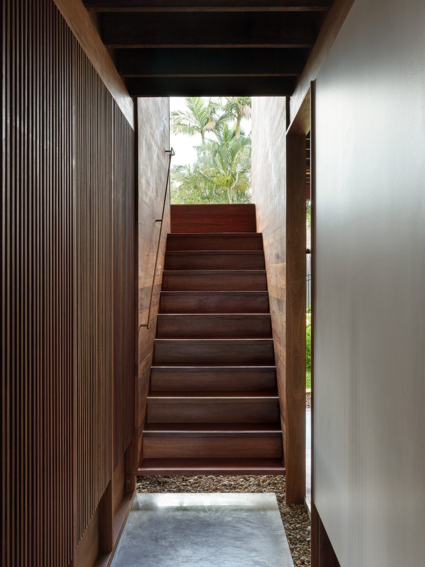 Balmoral Hillside House by Kieron Gait Architects
