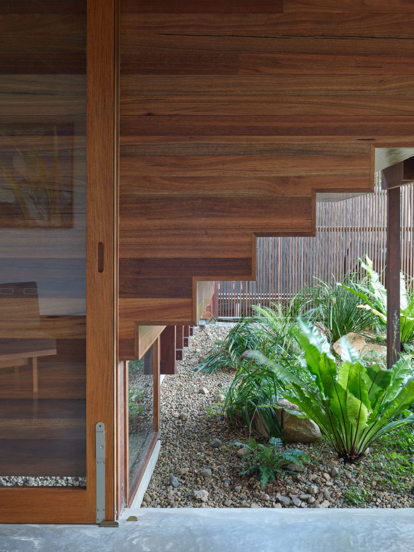 Balmoral Hillside House by Kieron Gait Architects