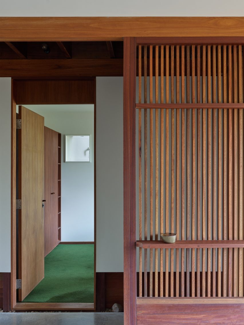 Balmoral Hillside House by Kieron Gait Architects