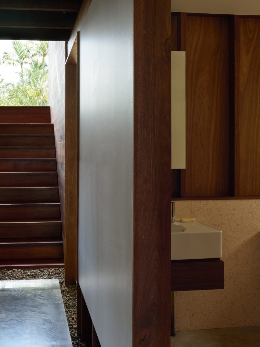 Balmoral Hillside House by Kieron Gait Architects