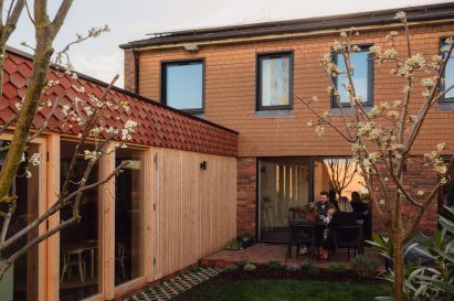 Terrace house extension in London by Whittaker Parsons