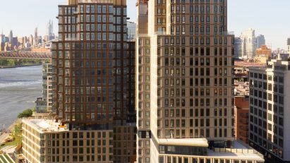 Brandon Haw Architecture completes two metallic skyscrapers on Brooklyn waterfront