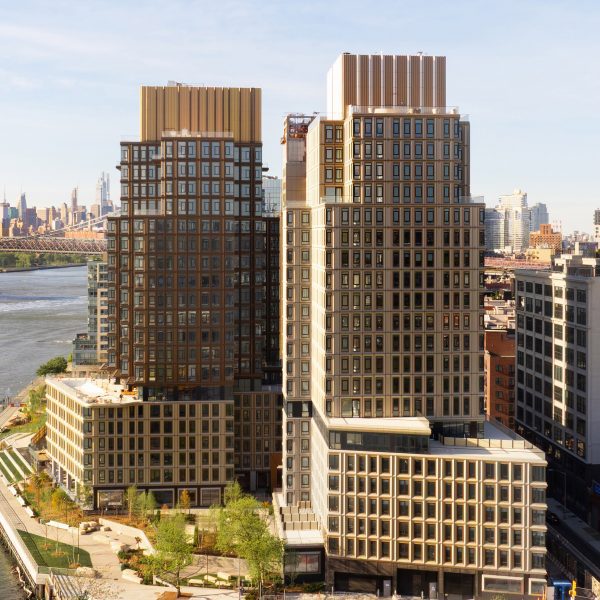 Brandon Haw Architecture completes two metallic skyscrapers on Brooklyn waterfront