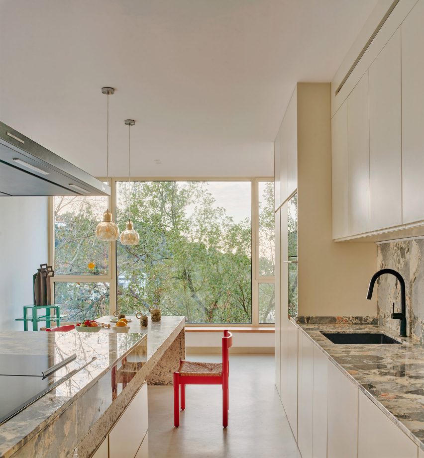 Casa Magarola by Rául Sánchez Architects