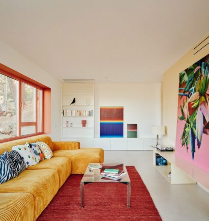 Living room of Casa Magarola by Rául Sánchez Architects