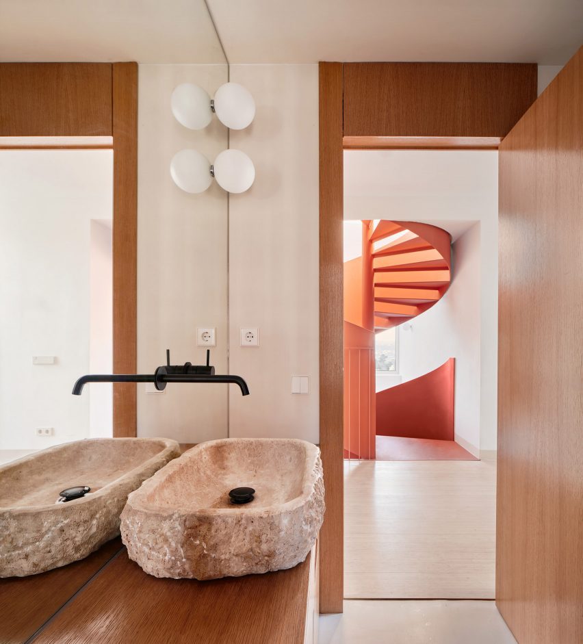 Casa Magarola by Rául Sánchez Architects