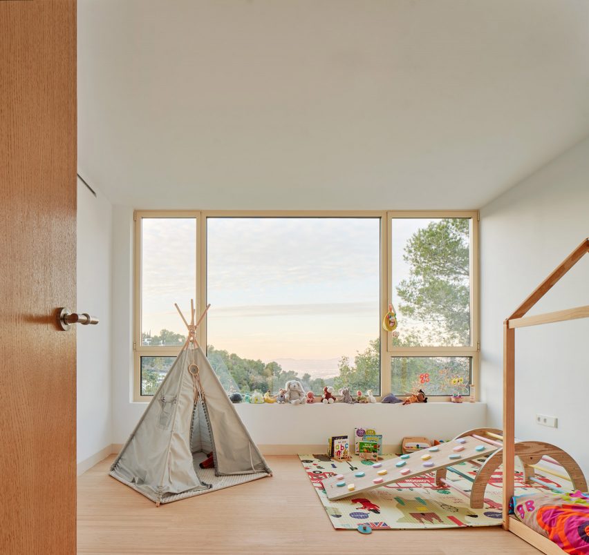 Casa Magarola by Rául Sánchez Architects