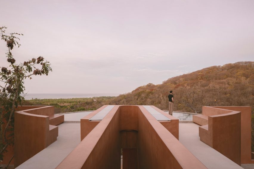 Casa Tobi by Espacio 18 Arquitectura