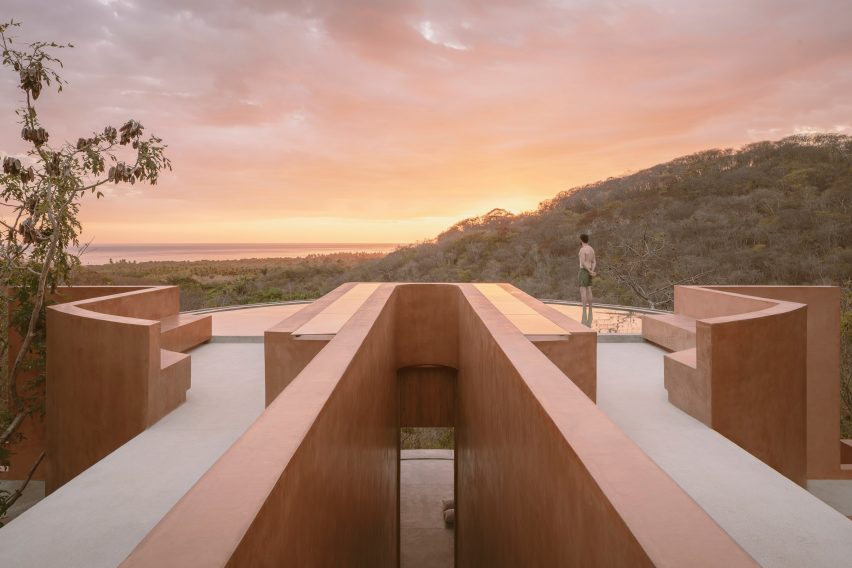 Casa Tobi by Espacio 18 Arquitectura