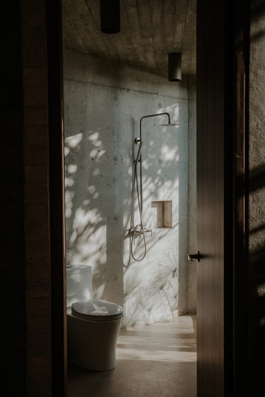 Concrete House in Colombia