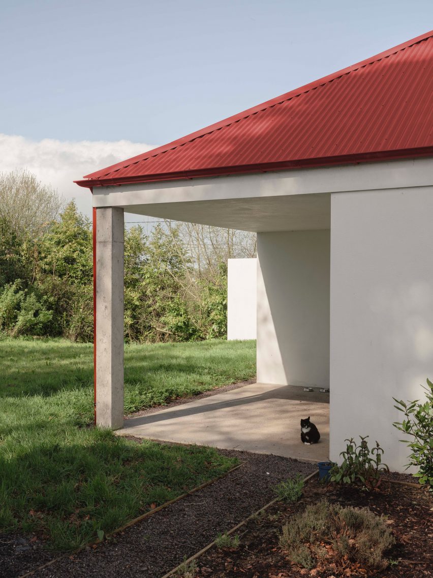 Gate Lodge by A2 Architects