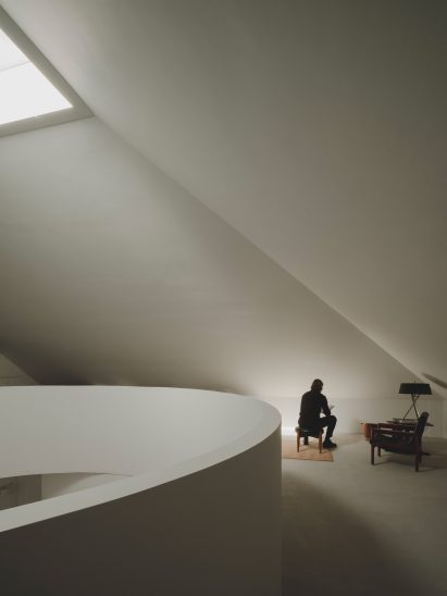Mezzanine area within the Gate Lodge by A2 Architects