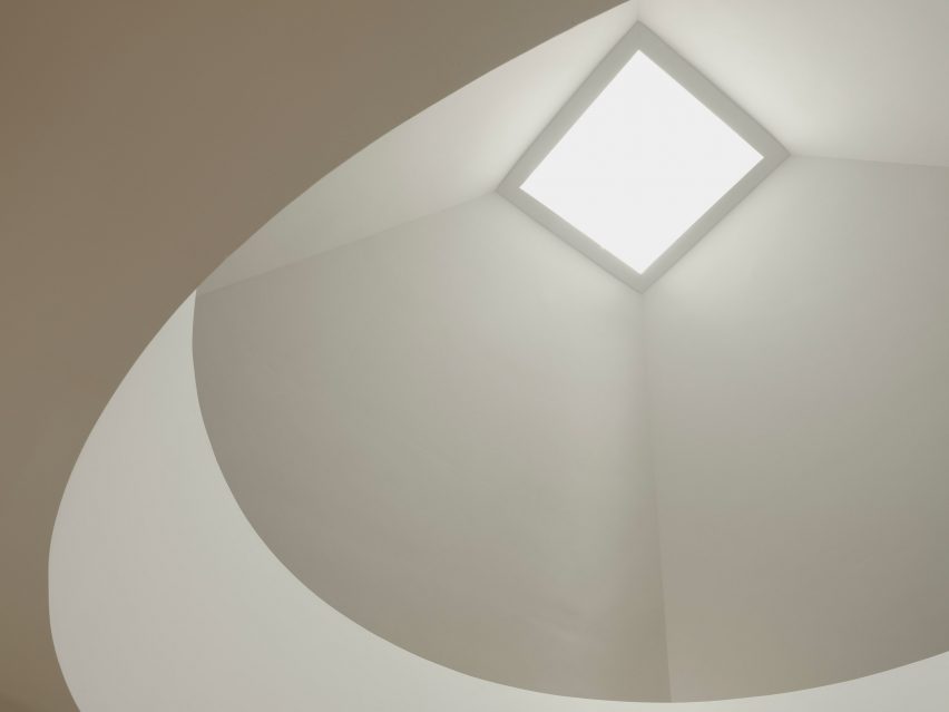 Gate Lodge by A2 Architects