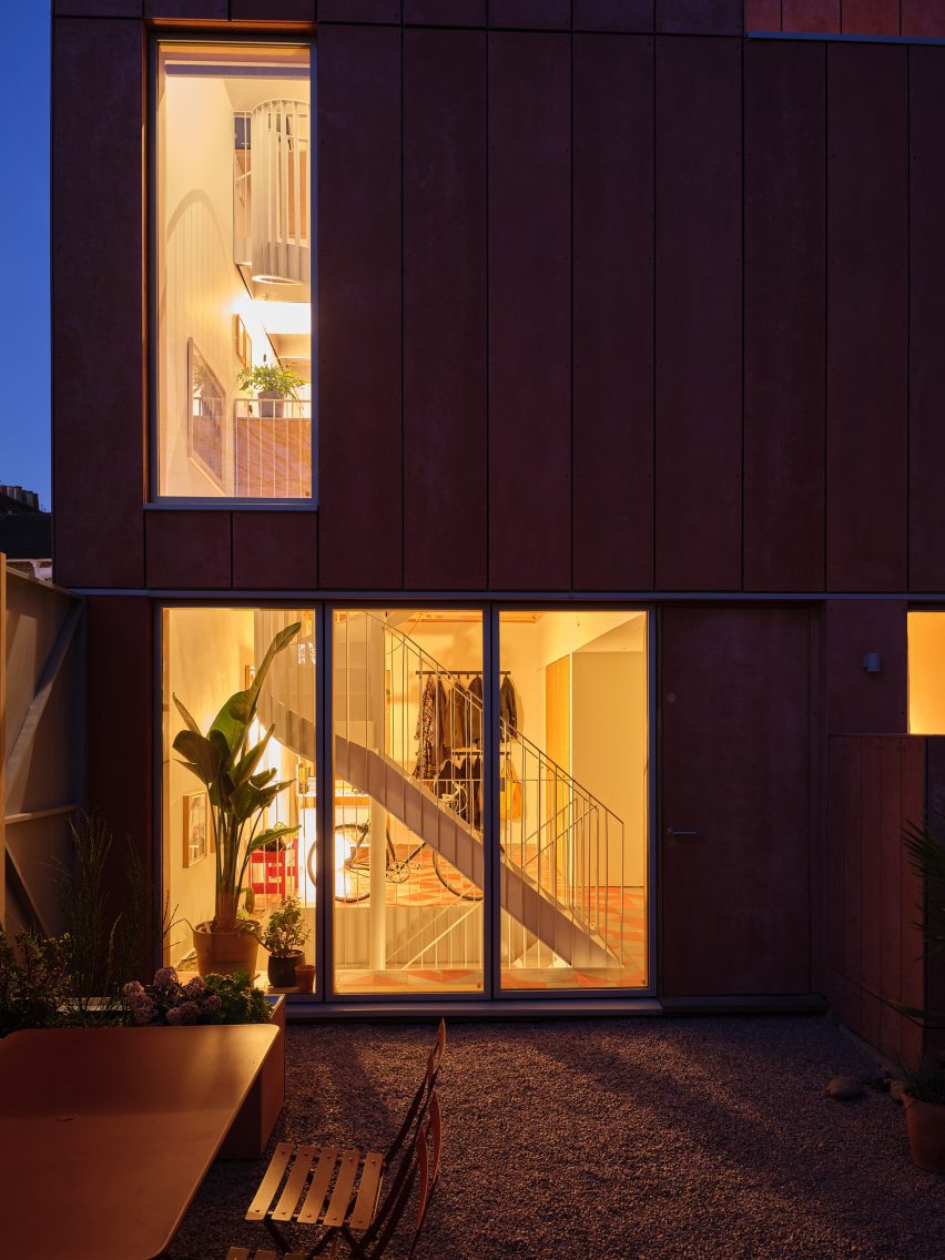 Twin House by Graeme Williamson Architects