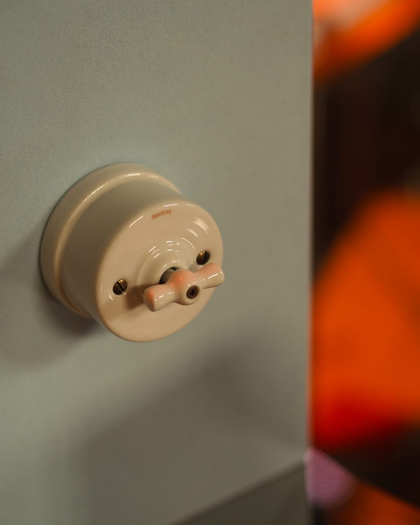 Fontini switches